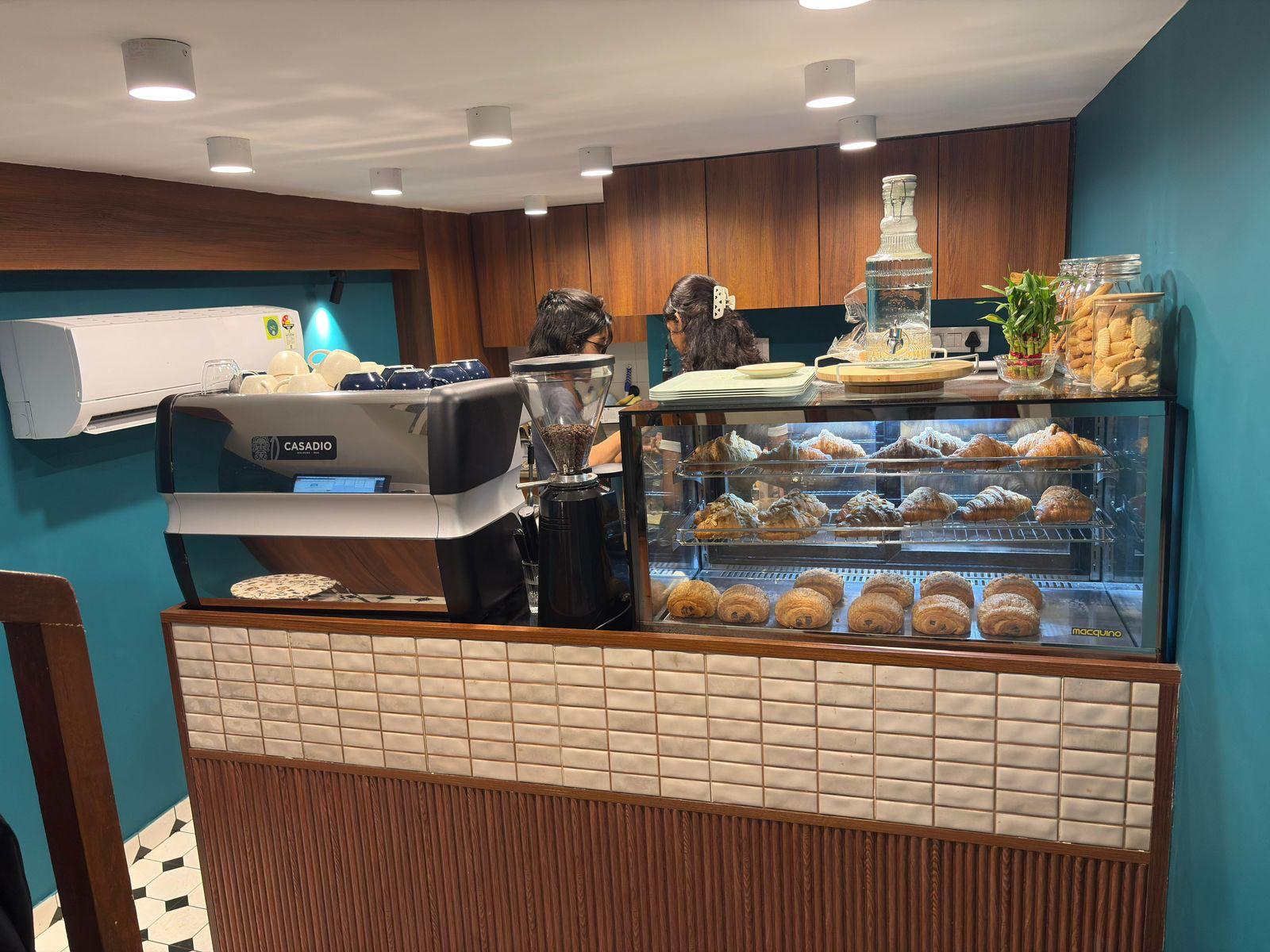 Vita Bella - Cozy cafe for Intimate experiences
